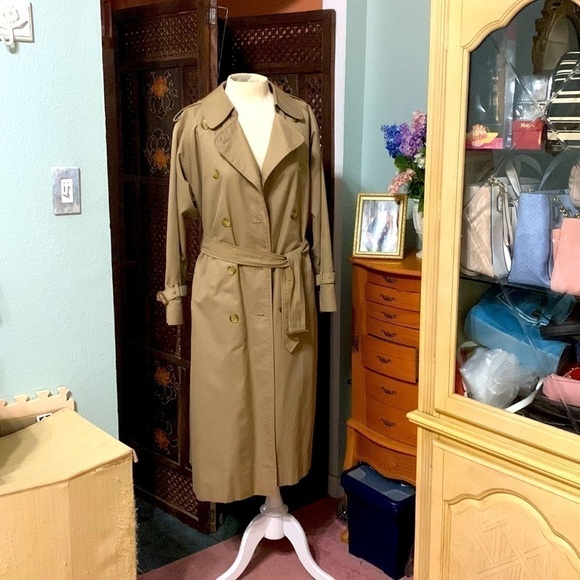 VINTAGE Burberrys trenchcoat - Picture 12 of 14